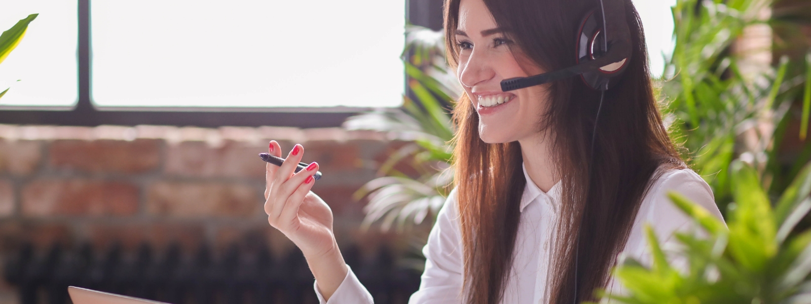 portrait woman customer service worker